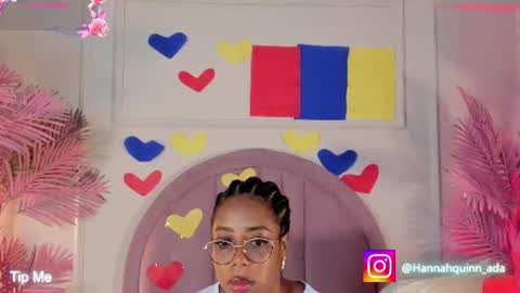 Snapshot of hanaahquinn chatting on 06-16-26, 11:35 hanaahquinn online show from 06-16-26, 11:35