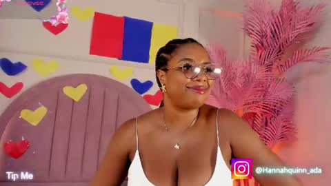 Snapshot of hanaahquinn chatting on 06-20-26, 11:35 hanaahquinn online show from 06-20-26, 11:35