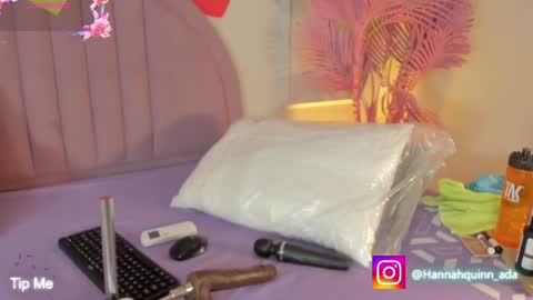 Snapshot of hanaahquinn chatting on 06-29-26, 11:43 hanaahquinn online show from 06-29-26, 11:43