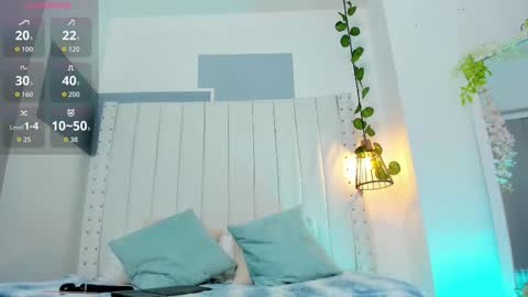 hanah_gray online show from 10-19-25, 11:11