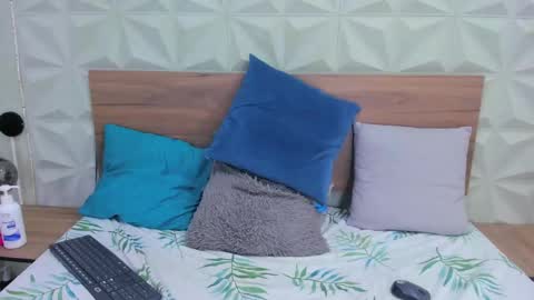 HANAH  online show from 01-31-25, 05:53