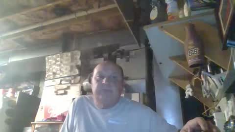 Snapshot of handiemanhere chatting on 05-03-26, 02:50 naked man online show from 05-03-26, 02:50