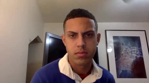 Snapshot of handsome01_ chatting on 11-30-25, 01:20 handsome01_ online show from 11-30-25, 01:20