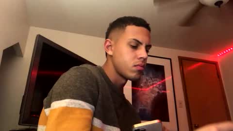 handsome01_ online show from 12-01-25, 04:17