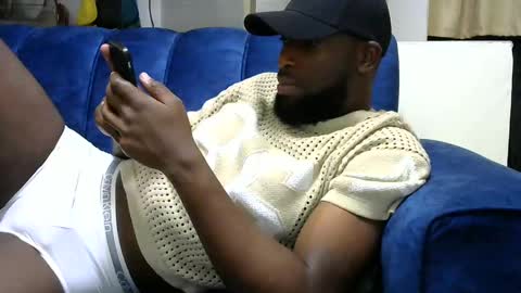 Snapshot of handsome_king30 chatting on 01-15-25, 08:05 handsome king online show from 01-15-25, 08:05