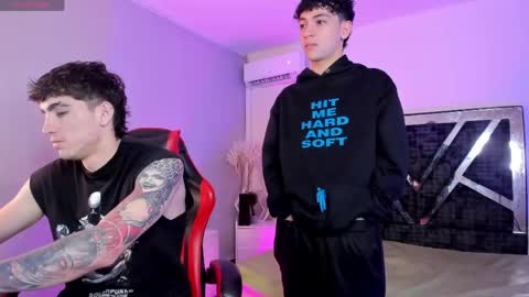 leonardfarrucknick and otis online show from 04-21-26, 02:51