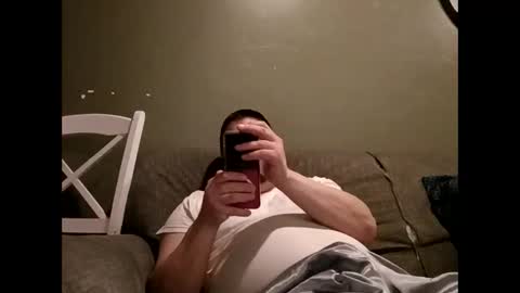 Handsomedaddy198923 online show from 02-08-26, 07:34