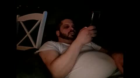 Handsomedaddy198923 online show from 03-07-26, 08:11