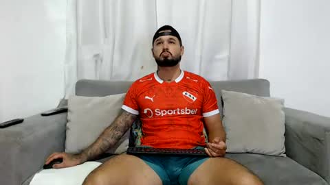 Snapshot of handsomen69 chatting on 06-17-26, 03:42 Handsomen online show from 06-17-26, 03:42