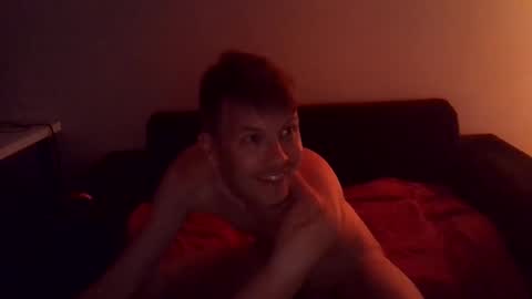 Snapshot of handyli chatting on 06-08-26, 10:10 handyli online show from 06-08-26, 10:10