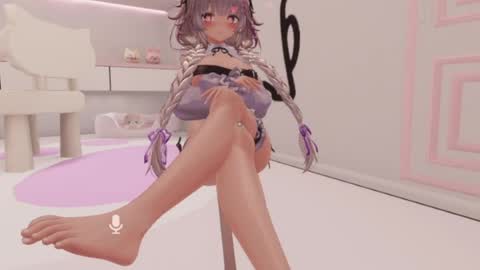 Brittany online show from 04-21-26, 07:39