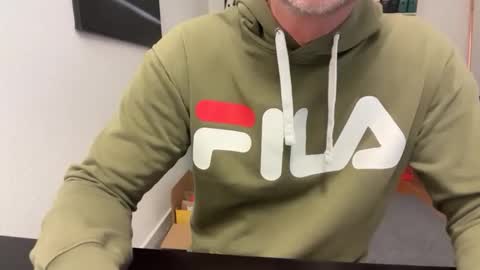 hanky online show from 12-05-25, 07:50