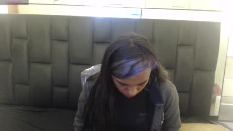 Hanna online show from 12-15-25, 03:16