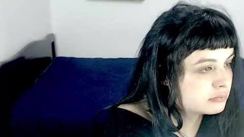 Snapshot of hanna99moon chatting on 10-04-25, 05:49 JUANA online show from 10-04-25, 05:49