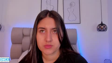 hanna__evans_ online show from 02-18-26, 12:01