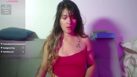 Snapshot of hanna__jones7 chatting on 05-18-26, 04:13 Hanna online show from 05-18-26, 04:13