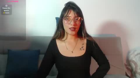 Snapshot of hanna__jones7 chatting on 06-13-26, 09:35 Hanna online show from 06-13-26, 09:35