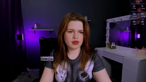 Snapshot of hanna__moon1 chatting on 03-10-25, 10:04 Hanna online show from 03-10-25, 10:04