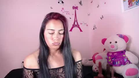Snapshot of hanna_girl21 chatting on 07-24-26, 07:34 HANNA online show from 07-24-26, 07:34