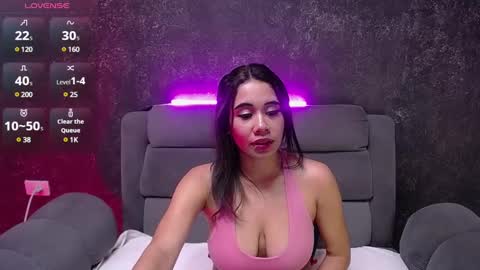 Isabella online show from 12-27-24, 08:07