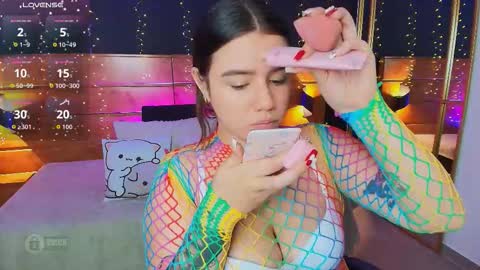 Snapshot of hanna_kimura chatting on 09-11-25, 07:47 Hanna online show from 09-11-25, 07:47