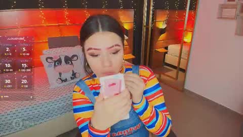 Snapshot of hanna_kimura chatting on 10-09-25, 09:13 Hanna online show from 10-09-25, 09:13