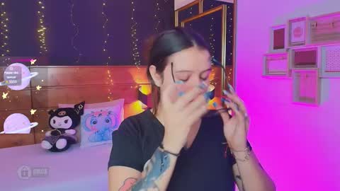 Snapshot of hanna_kimura chatting on 10-20-25, 07:36 Hanna online show from 10-20-25, 07:36