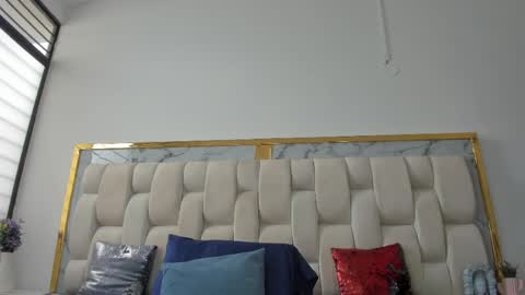 Hanna lens online show from 04-11-26, 07:18