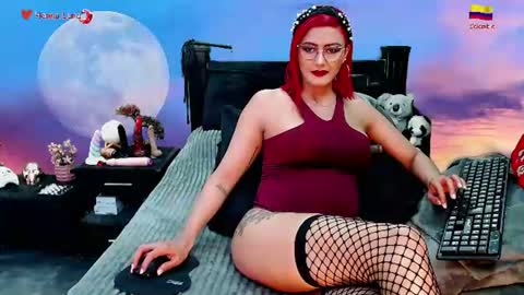 Hanna online show from 07-12-26, 07:43