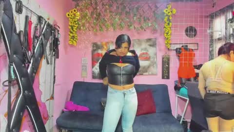 Snapshot of hanna_mature01 chatting on 05-14-26, 02:24 Hanna online show from 05-14-26, 02:24