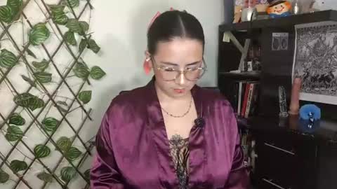 hanna_moons online show from 07-17-26, 03:57
