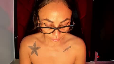 EVA online show from 02-03-25, 10:11