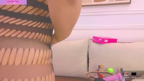 HANNA SOFIA online show from 05-10-26, 10:53