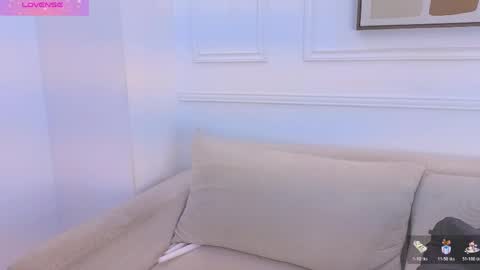 HANNA SOFIA online show from 05-15-26, 10:11