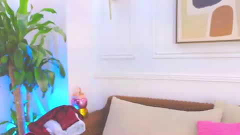 HANNA SOFIA online show from 06-20-26, 10:40