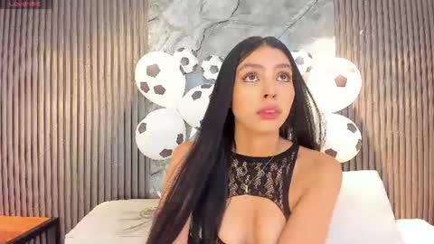 Hanna S online show from 06-26-26, 11:47