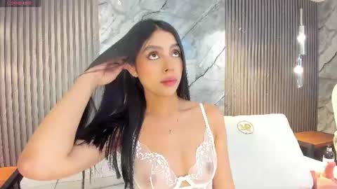 Hanna S online show from 07-30-26, 12:04