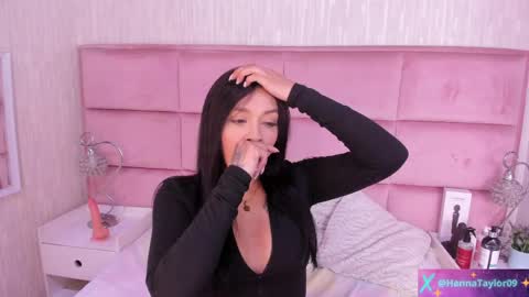  Hanna  online show from 04-09-26, 08:42