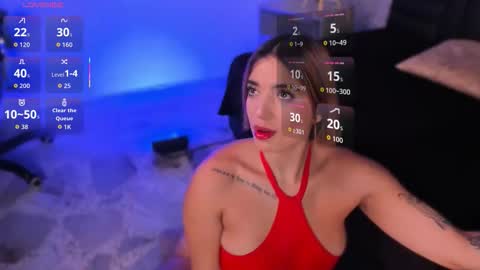 Hanna  online show from 11-17-25, 08:03