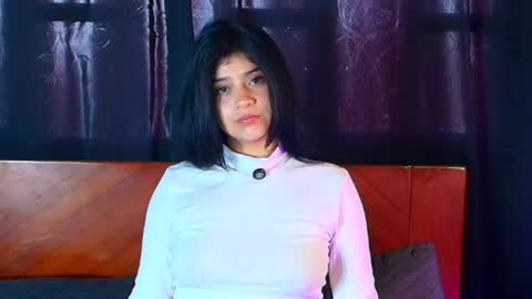 Hanna 3 online show from 06-30-26, 05:58