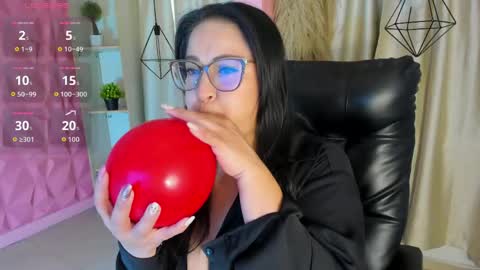 hannabackerr online show from 05-08-26, 11:37