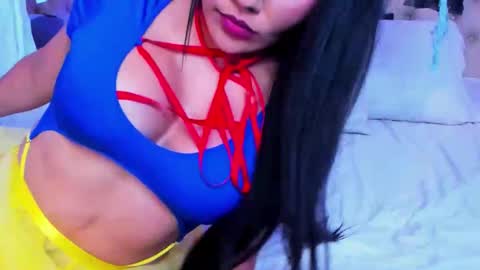 Hanna Brunn  online show from 10-26-25, 12:16