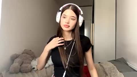 Eva online show from 07-19-26, 06:28