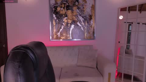 Snapshot of hannaconnor_ chatting on 05-18-26, 08:47 Hanna Connor online show from 05-18-26, 08:47
