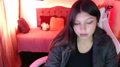 hannah_swet online show from 02-18-25, 05:42