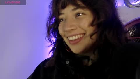 Snapshot of hannah_valhalla chatting on 02-14-25, 03:43 Hannah online show from 02-14-25, 03:43