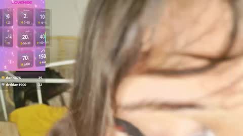 Kamila online show from 12-17-25, 12:55