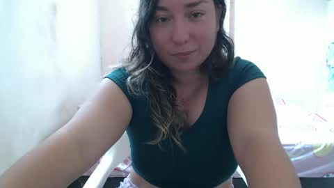 hannahevans2 online show from 04-30-26, 06:03