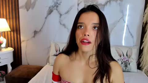 Hannahill69 online show from 02-26-25, 04:47