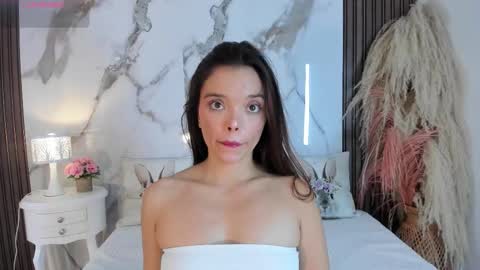 Hannahill69 online show from 03-28-26, 04:56